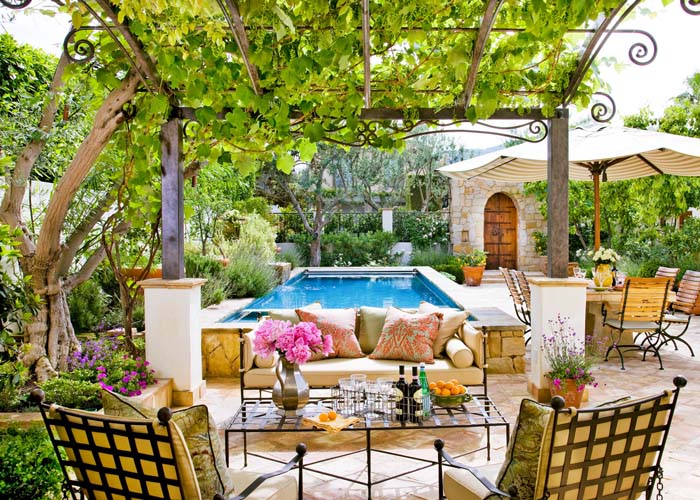 Define Your Outdoor Space #decorhomeideas