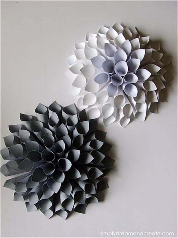 Easy DIY Paper Dahlia Decorations #decorhomeideas