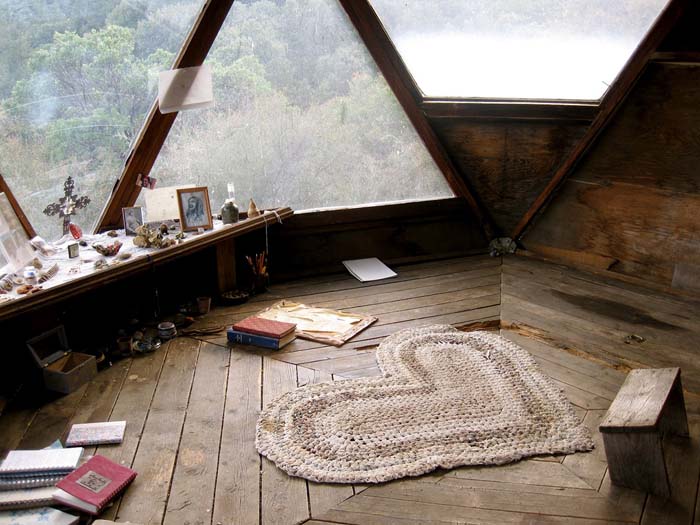 Geodesic Meditation Room #decorhomeideas