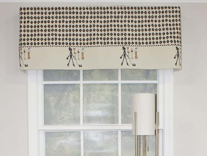 Make A No-Sew Valance #decorhomeideas