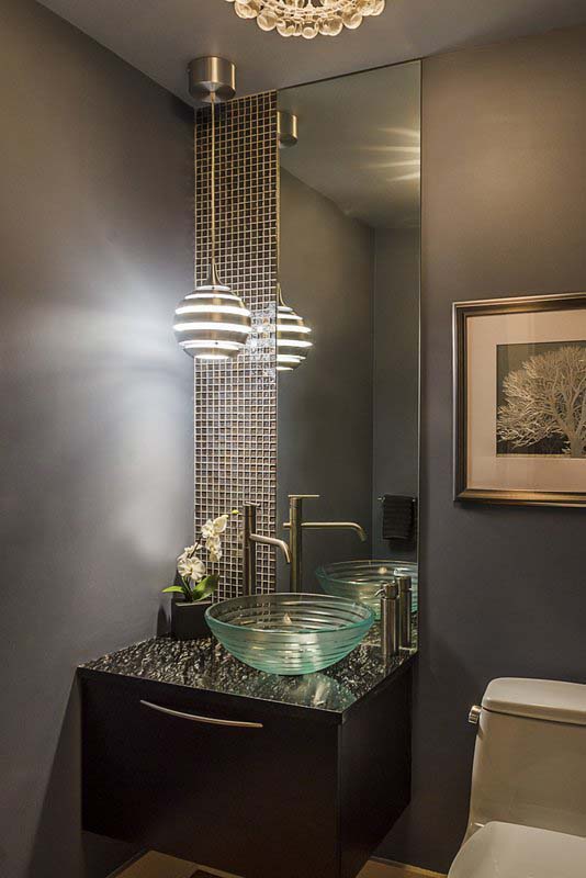 Modern Design with Rich Metallics and Luminous Accents #decorhomeideas