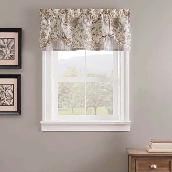 No Sew Box Style Window Valance #decorhomeideas