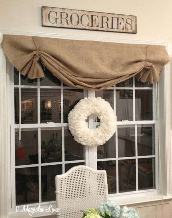 No-Sew DIY Burlap Window Valance #decorhomeideas