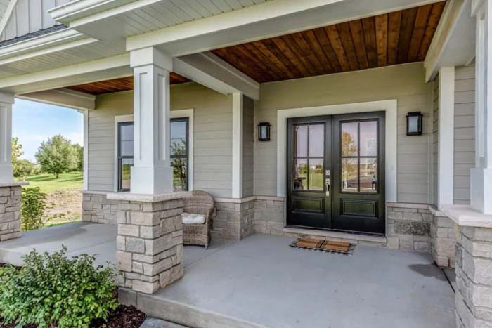 Traditional Flat Porch Ceiling