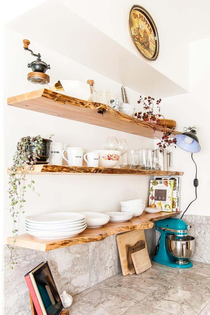 Rustic and Elegant Natural Wooden Shelves #decorhomeideas