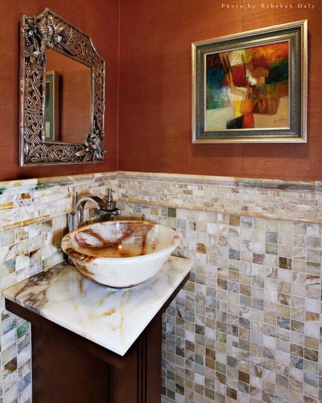 Traditional European Design with Warm Colors #decorhomeideas