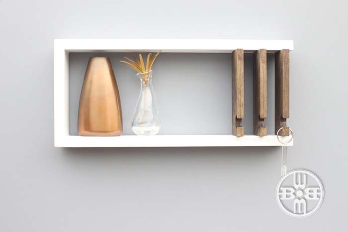 Modern Shelf With Key Organizer