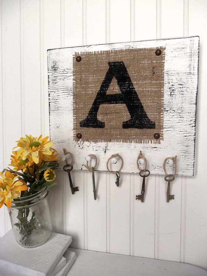 Personalized Plaque With Hooks For Keys