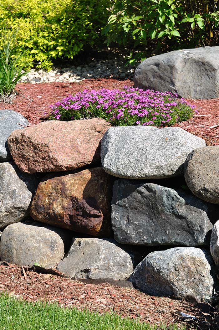 landscaping with boulders ideas 5