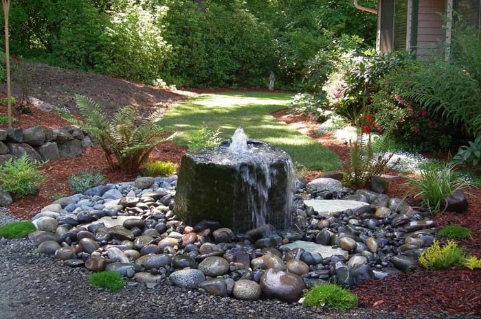 Water Feature Makes Small Rock Garden Shine