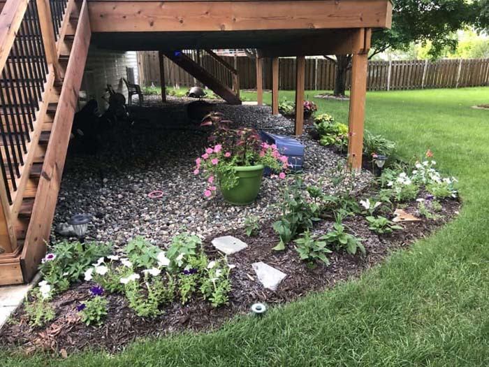 Combine Gravel and a Garden Bed
