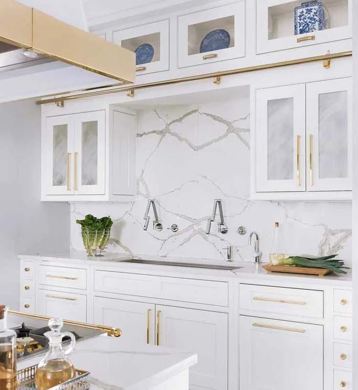 White Marble Backsplash Idea