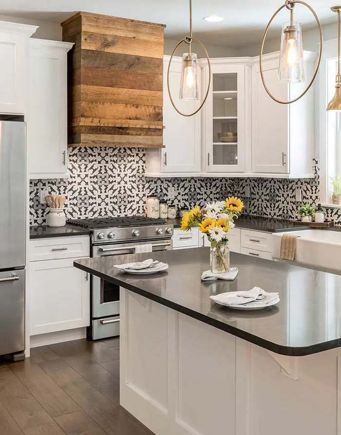 Bold Backsplash Idea