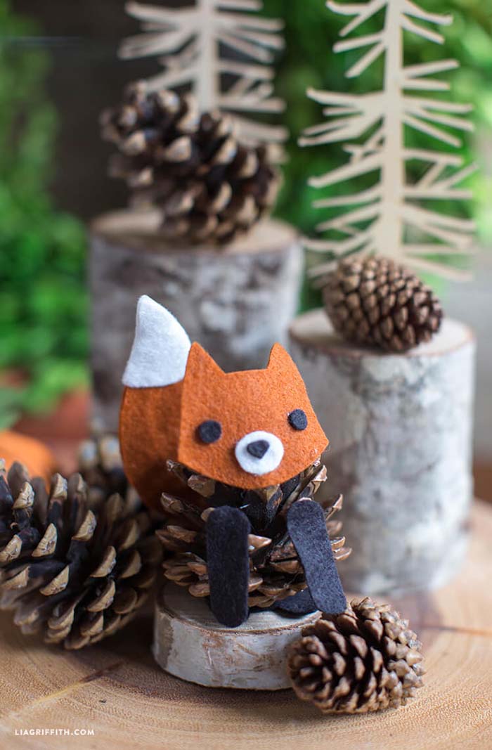 Pinecone Fox Ornament