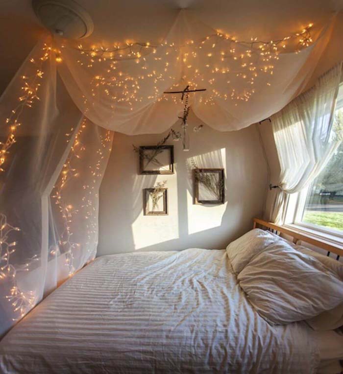 Canopy Bed With Extra Lights