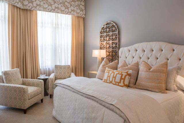 Creamy Color For Elagant Romantic Bedroom