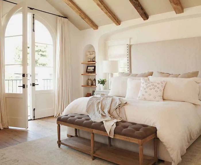 Traditional Farmhouse Bedroom