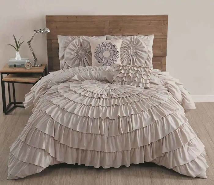 Ruffled Bedding Idea