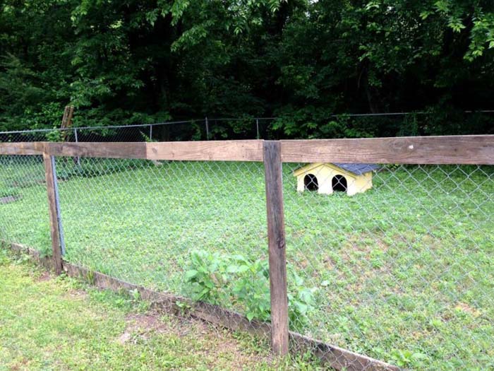 Cheap and Easy To Make Chain Link Fence