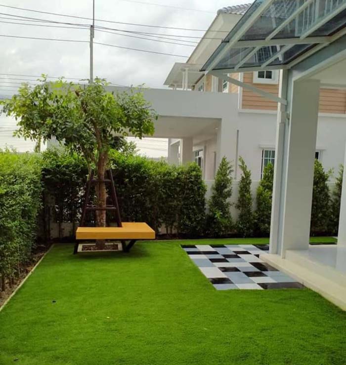 L-shaped Bench Around A Tree