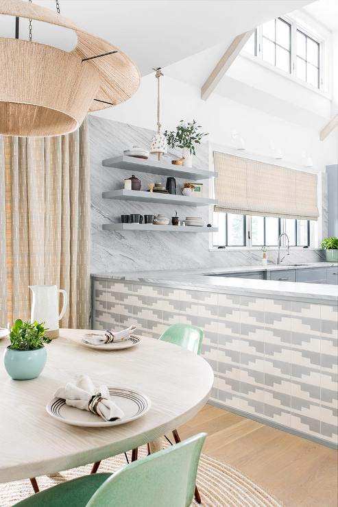 Mosaic Tiled Kitchen Peninsula