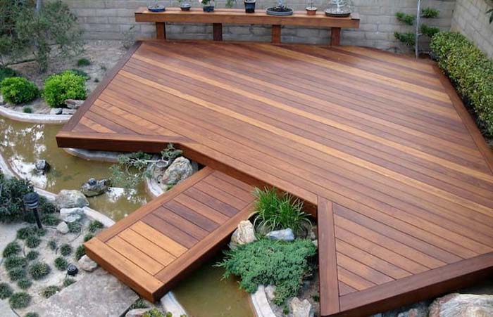 Japanese-Inspired Garden Deck