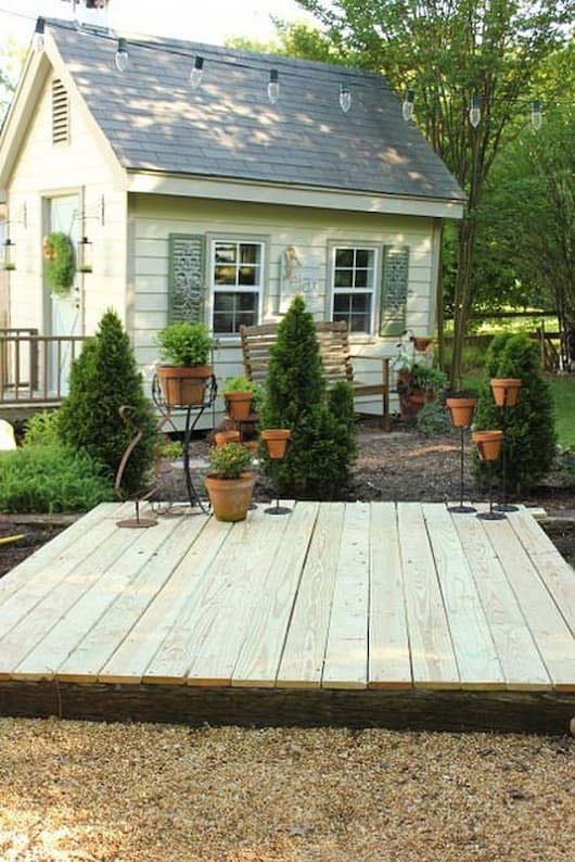 Repurposed Wood Floating Deck Idea