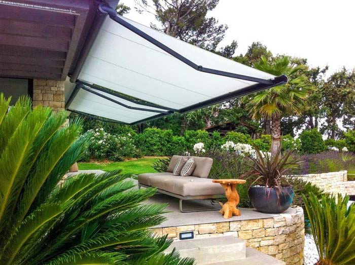 Retractable Cassette Awning