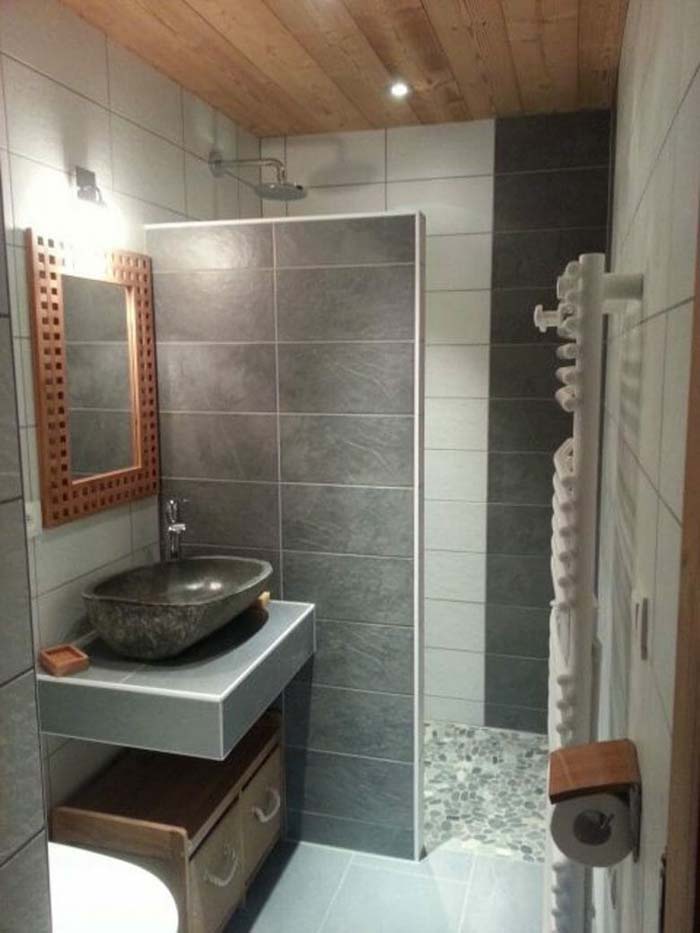 Small Bathroom Concrete Wall Idea