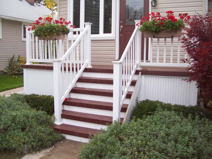 Classic Deck Step Design