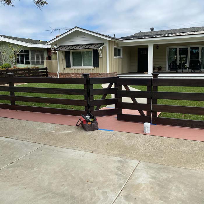 Black Farmhouse Fence