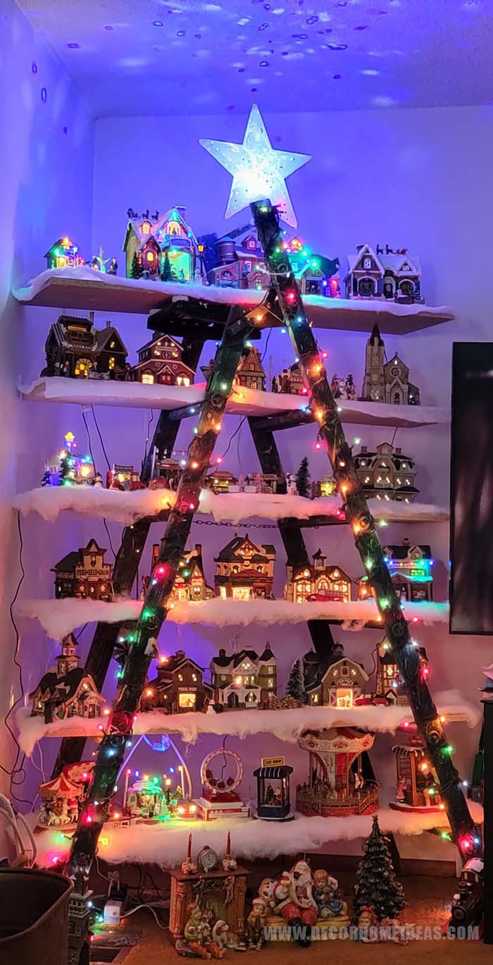 Identical Tiers For a Ladder Christmas Tree