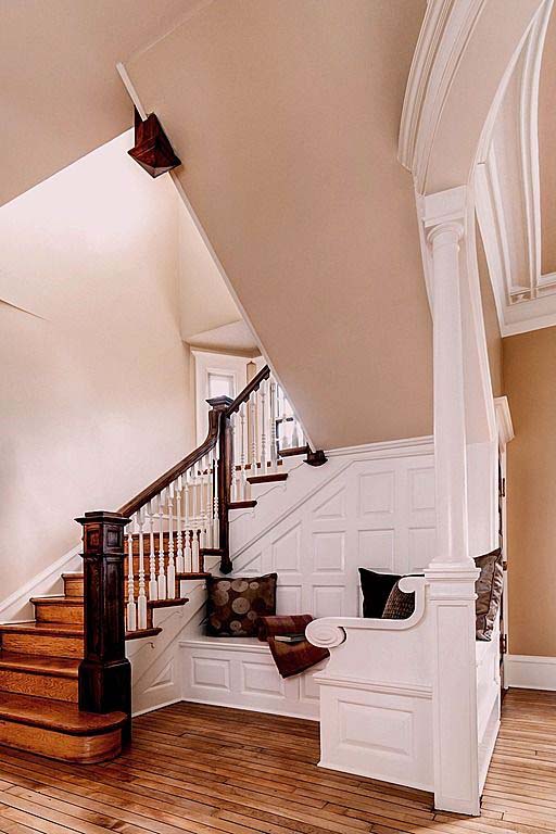 Traditional Home Staircase Extension With An Entryway Bench