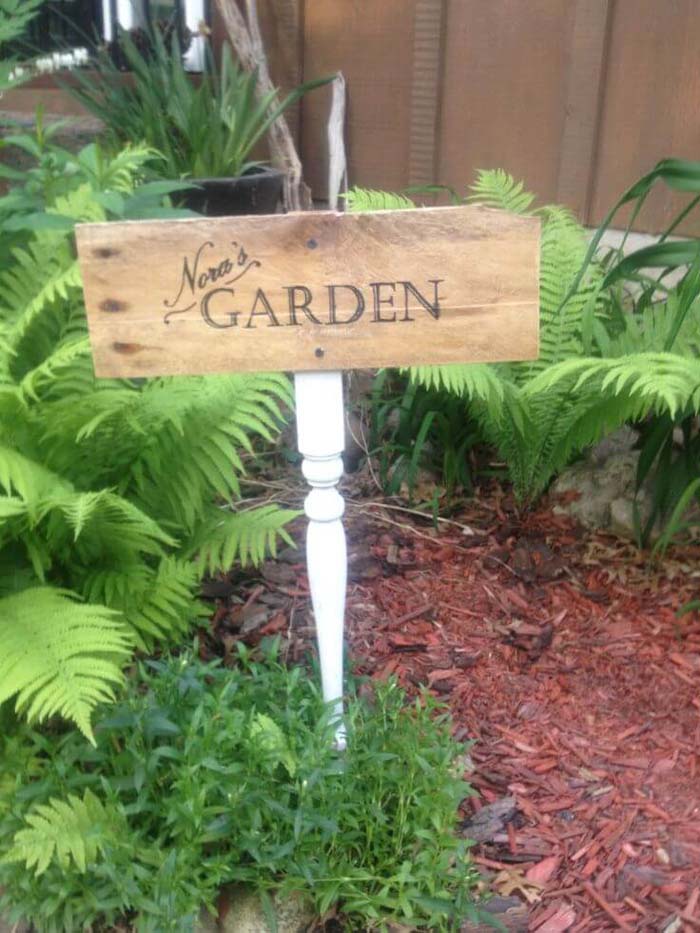 A Yarn Sign From An Old Chair