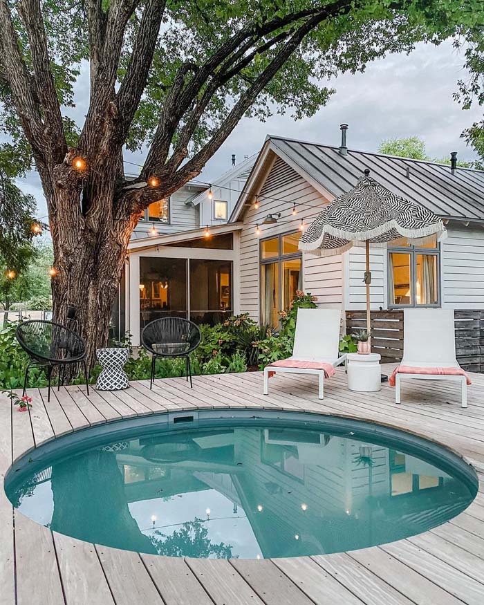 Hot Tub Landscaping Idea On A Budget With A Pool Deck