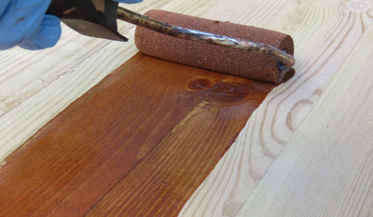 Oil-Based Or Water-Based Wood Stains - Which Should You Use?