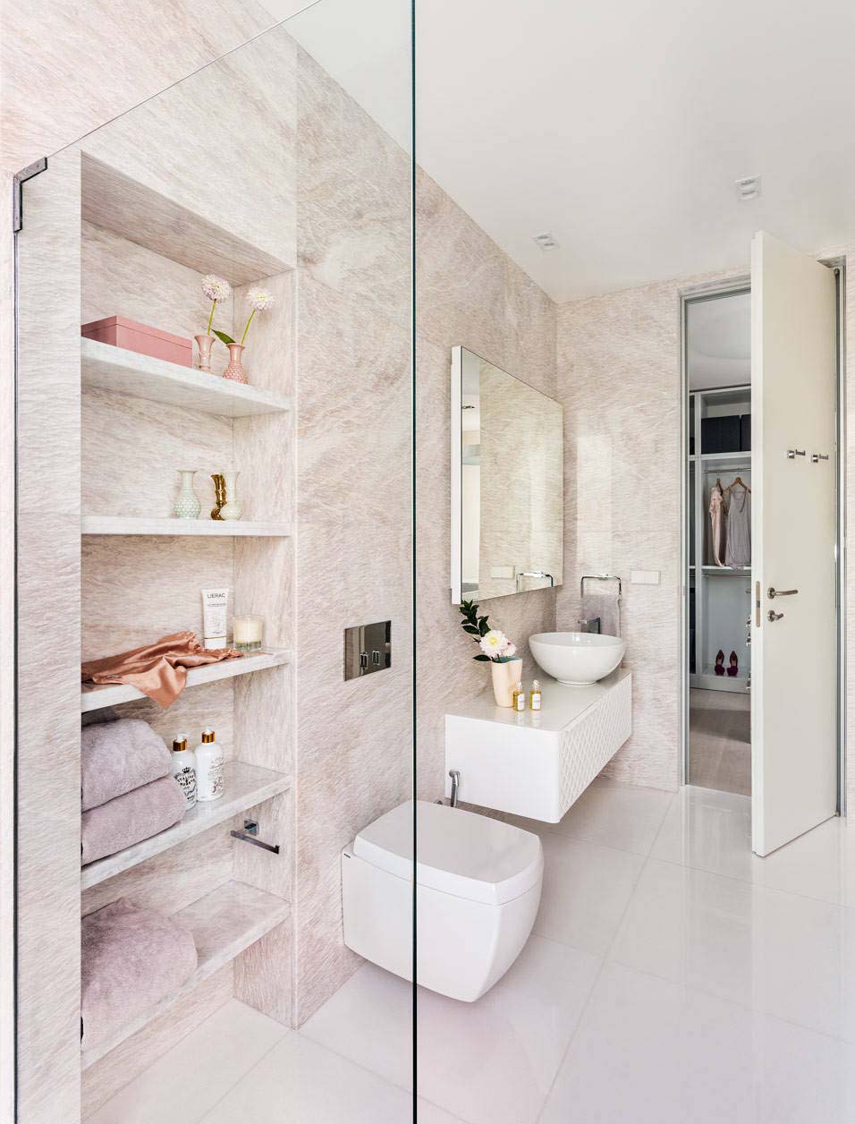Marble Built-in Bathroom Shelf