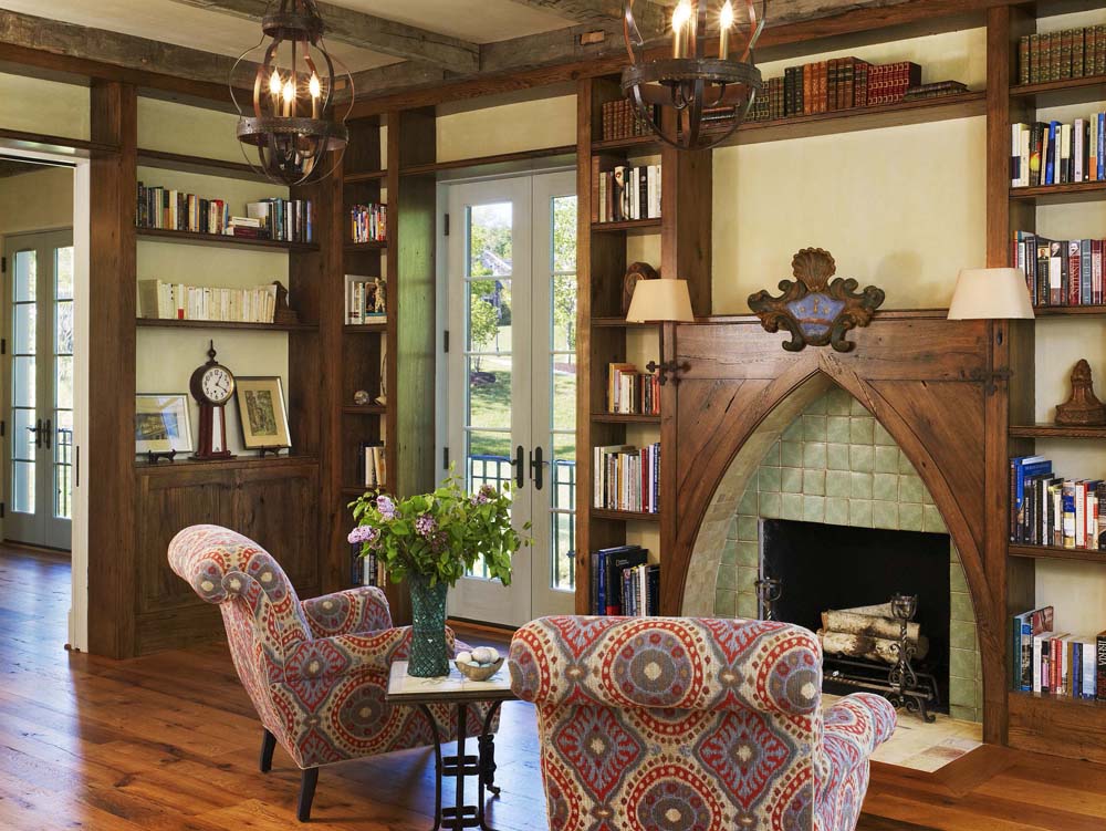 Gothic Accents In Country Chic Decor