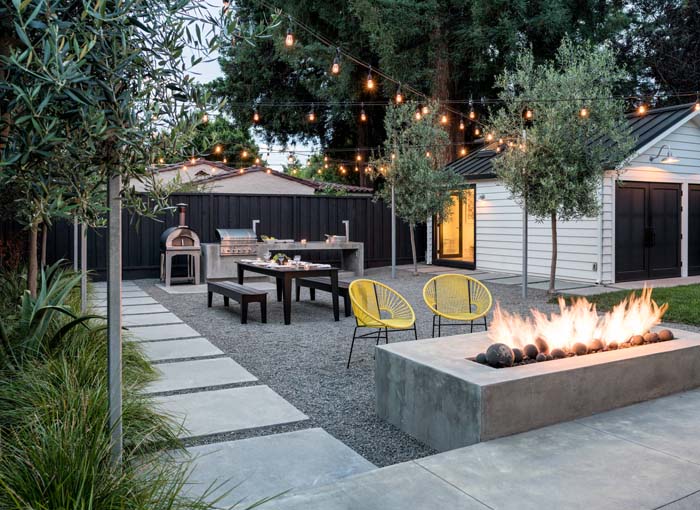 Mixed Textures Gravel Patio