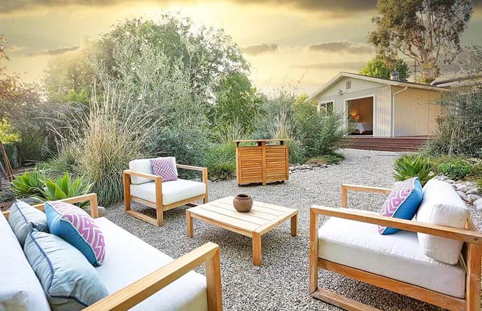 Large Pea Gravel Patio