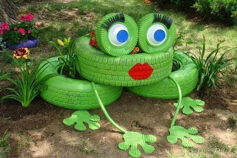  Frog Garden