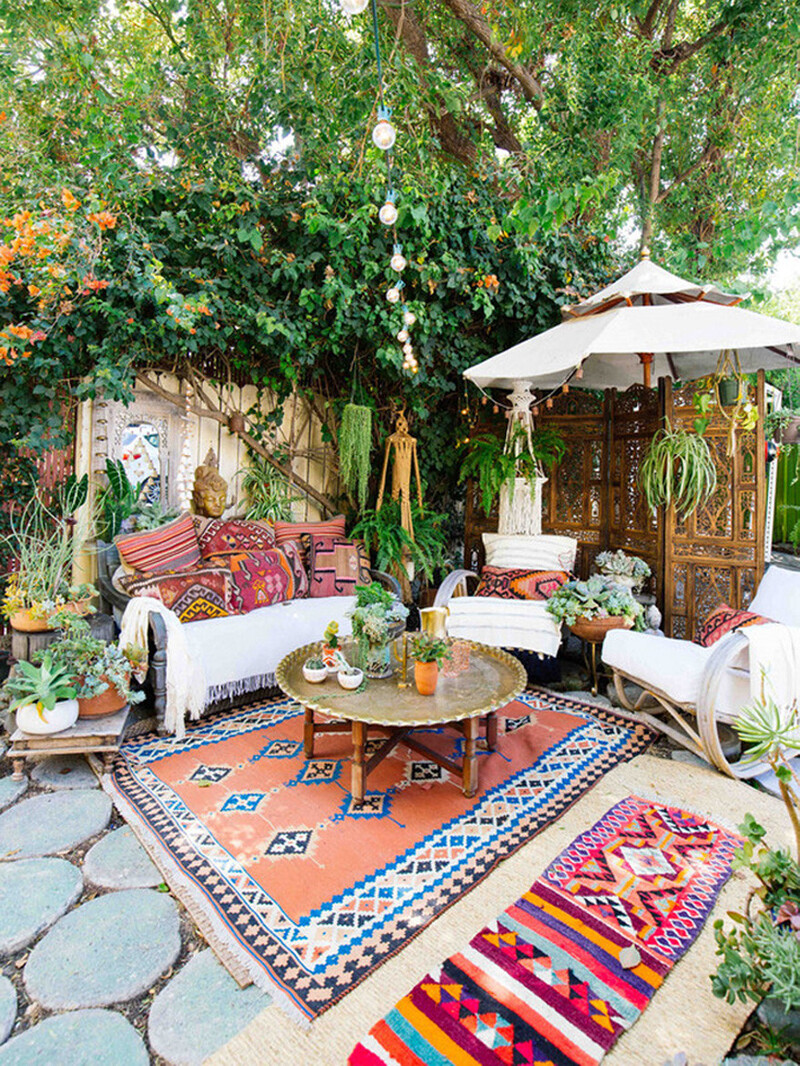 20 Bohemian Garden Ideas For Upcycled Beauty 1