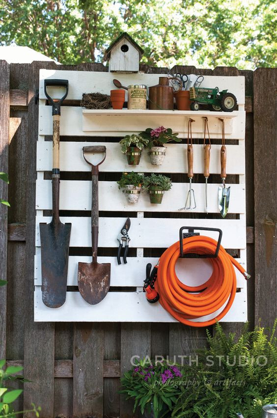 A Painted Pallet For Tools