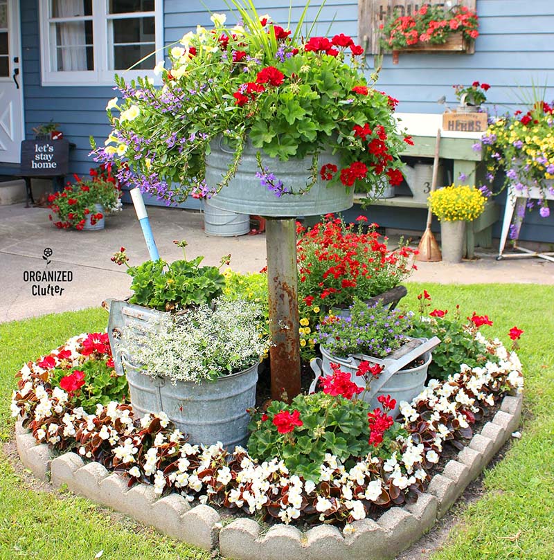 Garden Island With Bucket Planter