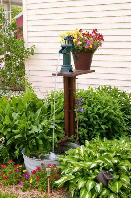 Decorate Your Garden With Water Fountains