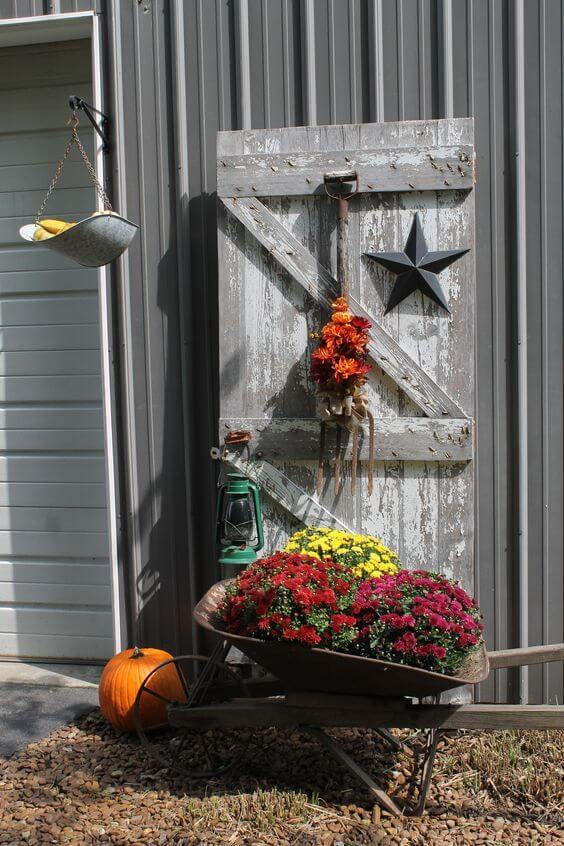 Rustic Fall Decoration