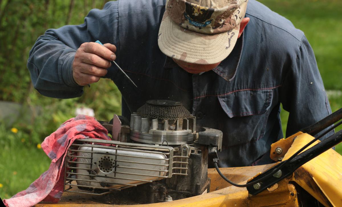 Country Clipper Mower Issues