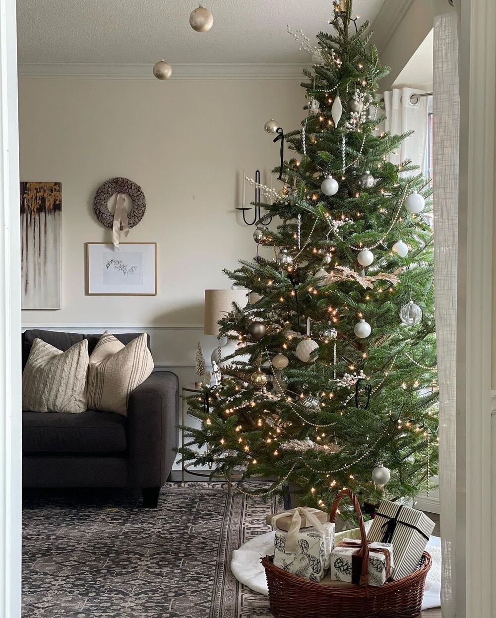 christmas decor ideas 2023 trends colors 5