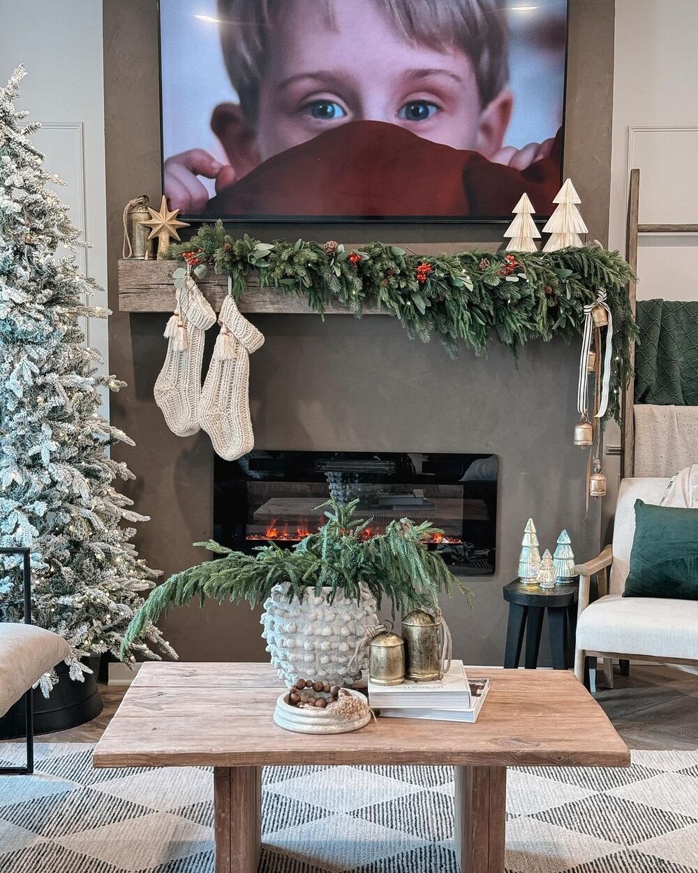 christmas tv stand decor 21