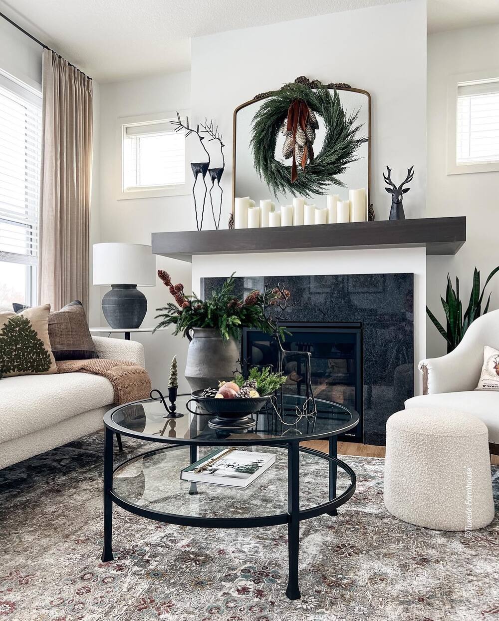 neutral holiday decor 24